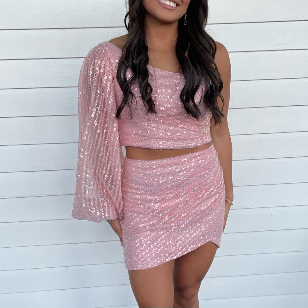 sherri hill pink one shoulder sequined two piece